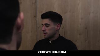 Hung Father Barebacks A Religious Twink 