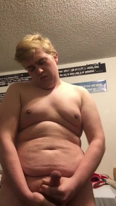 Chubby College Boy Edging while Roommates are gone Cumshootingstarr