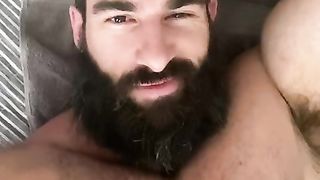 Discover his own naked body with closing penis