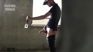 A young guy jerks off and cums in an abandoned building. Dick like a horse¡ Cris Fabio 
