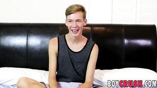 Nasty twink Tyler tells us what he likes doing while fucking Boy Crush
