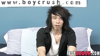 Jerking off with some shady toys after getting interviewed Boy Crush - SeeBussy.com