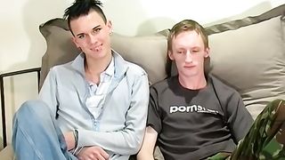 Young UK teen Rob gets passionate rimming in hot sixtynine Blake Mason - SeeBussy.com