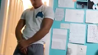 gay porn video - kevinmuscle (687) - SeeBussy.com
