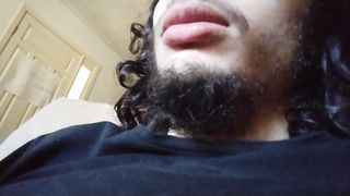 bottom bearded boy, big lips and mouth ⁄ gainer fetish nathan nz - SeeBussy.com