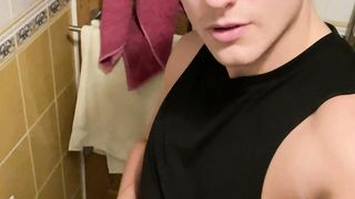 gay porn video - handsome-hunk (76) - SeeBussy.com