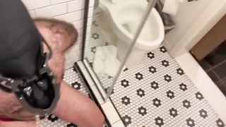 Human Urinal in San Francisco Sir Malice Christian - Free Gay Porn - Free Amateur Gay Porn