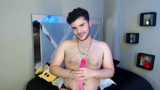 Hairy Bear Playing with a Giant Dildo Bruno 3xg - Free Amateur Gay Porn