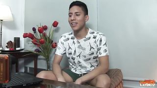 Latin Twink Etienne Beating Off CJXXX - Free Amateur Gay Porn