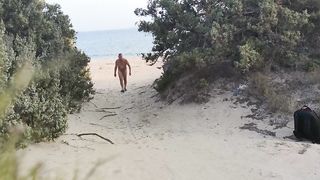 Mature Daddy and Boy Sucking on Public Beach BJack7 - Free Amateur Gay Porn