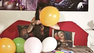 Baloon Blowing & Popping by Crazy Teen Girl Pt2 HD Beth Kinky - Free Amateur Gay Porn
