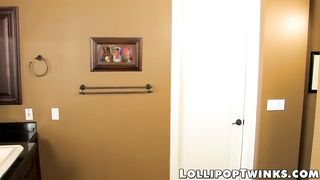 Blond twink sucks dick in bathroom before fucking ass Gay Life Network - Amateur Gay Porno