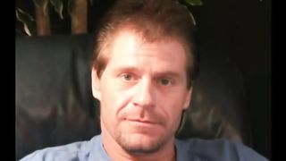 Mature Amateur Jason Beating off  - Gay Porno Video