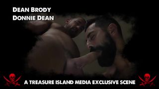 Donnie Dean & Dean Brody - Gay Amateur Porno
