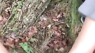Blowjob in the WOODS & a Tasty Cumshot on her PHAT ASS that he Eats up as it Drips down to her Hole Jetsfan1983 - SeeBussy.com