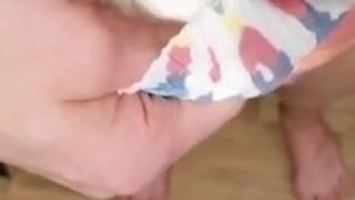 Twink Soaks Huge Diaper then Cums Hard Humping Pillow [REUPLOAD] diaperbabyslut - BussyHunter.com