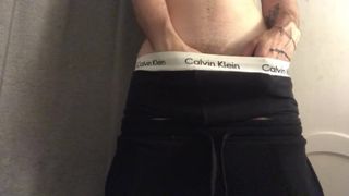 A Guy in Sweatpants Jerked off his Dick and Cumshot KolinArt - BussyHunter.com