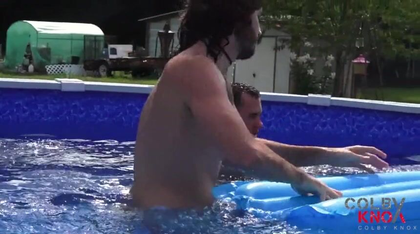 Brenner Bolton Gets Fucked in a Pool Colby Knox - BussyHunter.com