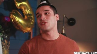 andrew experience anal fuck for the first time