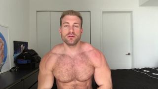 Straight Alpha Bodybuilder Verbal Muscle Worship and Ass Play - BussyHunter.com 3