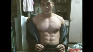 Muscle Chinese College Guy Jerk off 
