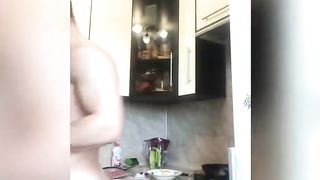 Muscle Man Cooking Naked 