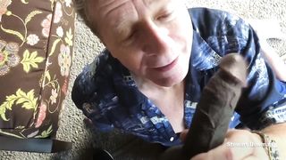Stewart Bowman the Photojournalist sucks a Huge Black Cock to Orgasm 