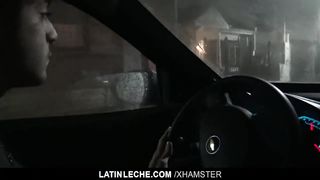 LatinLeche - Taxi driver sucks latin dick, fucked for cash 